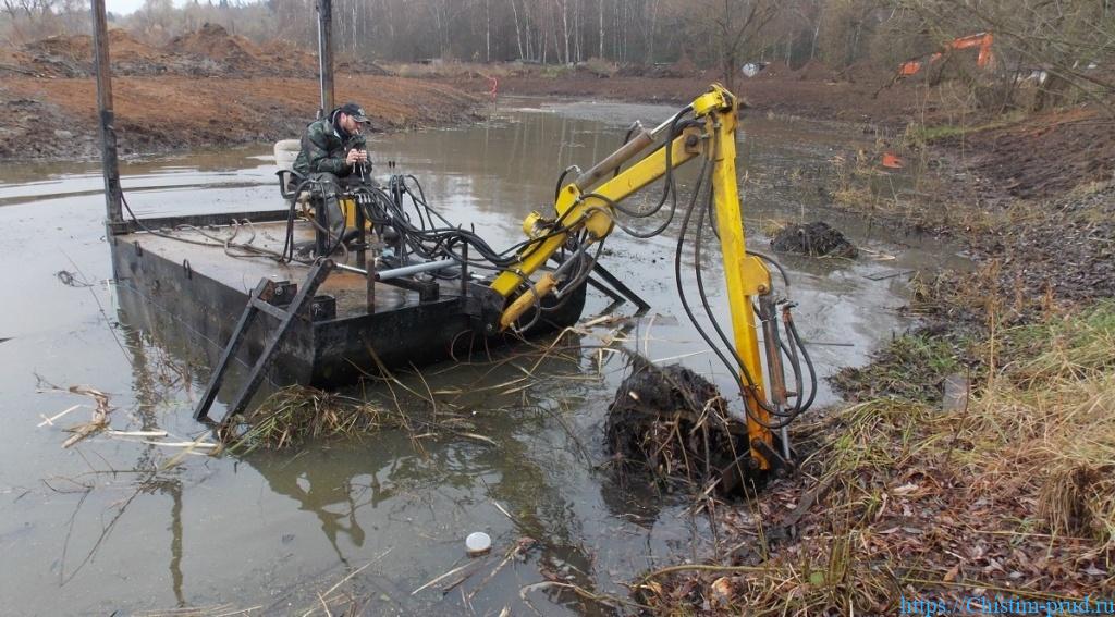 Углубление дна водоемов земснарядом